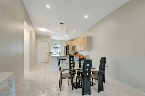 8889 Windtree Street Boca Raton FL 33496