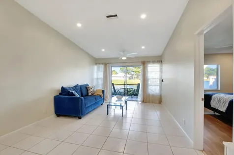 8889 Windtree Street Boca Raton FL 33496