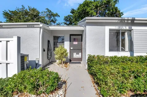 8889 Windtree Street Boca Raton FL 33496