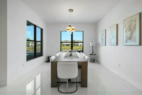 8263 Oceanus Drive Boca Raton FL 33496