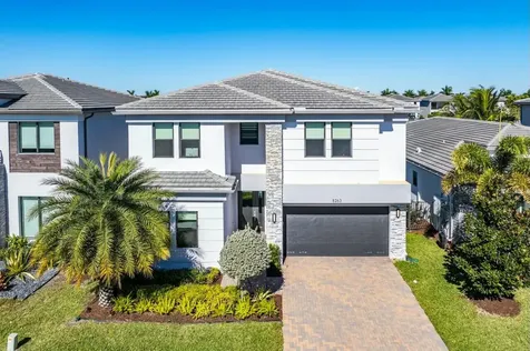 8263 Oceanus Drive Boca Raton FL 33496