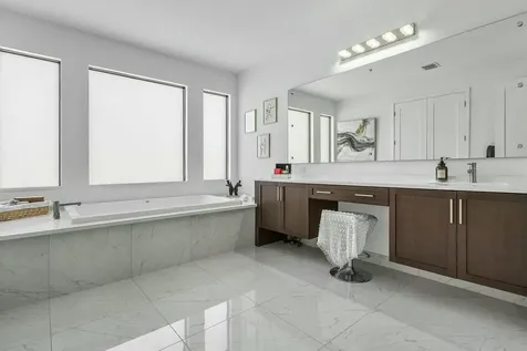 8263 Oceanus Drive Boca Raton FL 33496