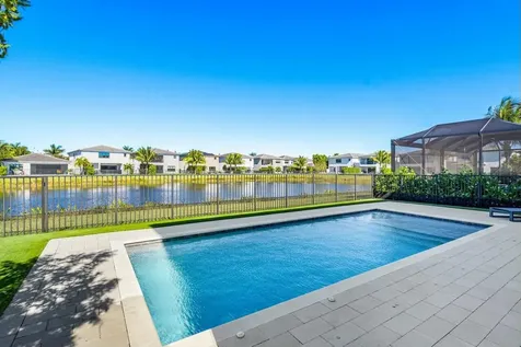 8263 Oceanus Drive Boca Raton FL 33496