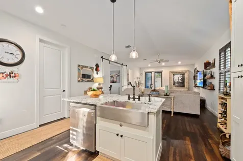 1305 Se Sea Oat Lane Stuart FL 34996