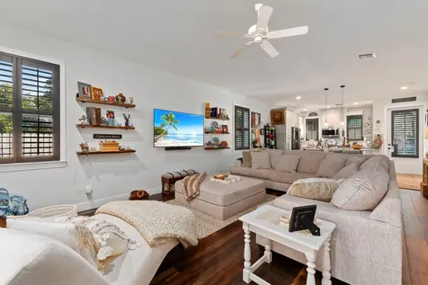 1305 Se Sea Oat Lane Stuart FL 34996