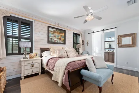 1305 Se Sea Oat Lane Stuart FL 34996