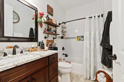 1305 Se Sea Oat Lane Stuart FL 34996