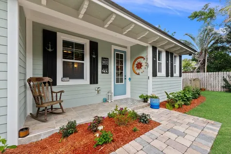 1305 Se Sea Oat Lane Stuart FL 34996