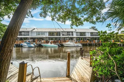 622 Mariners Way Boynton Beach FL 33435