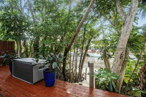 622 Mariners Way Boynton Beach FL 33435