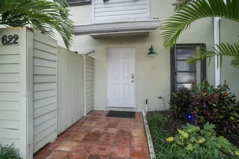 622 Mariners Way Boynton Beach FL 33435
