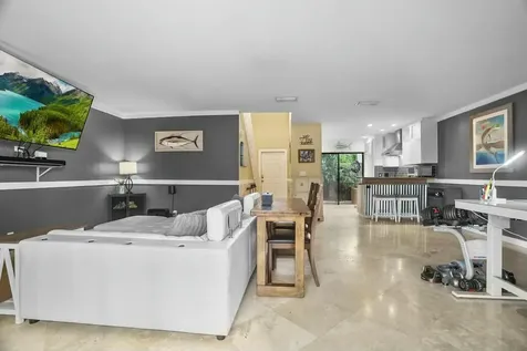 622 Mariners Way Boynton Beach FL 33435
