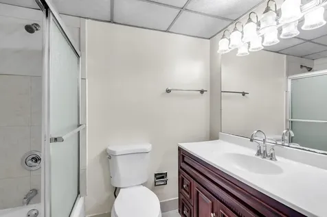 5900 Nw 44th Street Lauderhill FL 33319