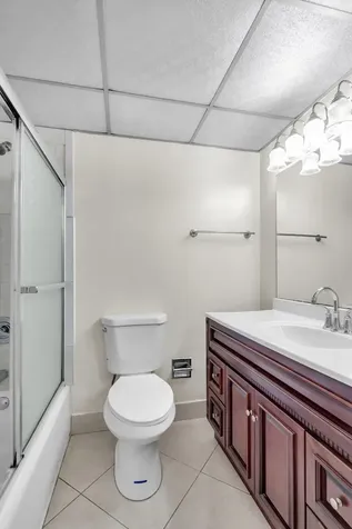 5900 Nw 44th Street Lauderhill FL 33319
