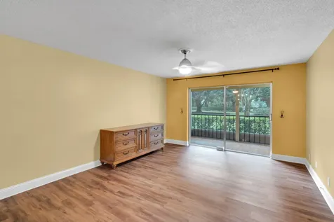 5900 Nw 44th Street Lauderhill FL 33319