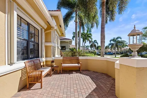 7046 Caviro Lane Boynton Beach FL 33437