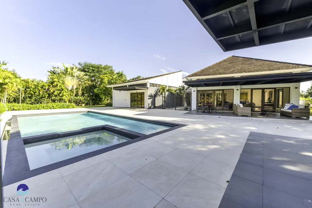 16 Las Canas Ii Casa de Campo DR 22000