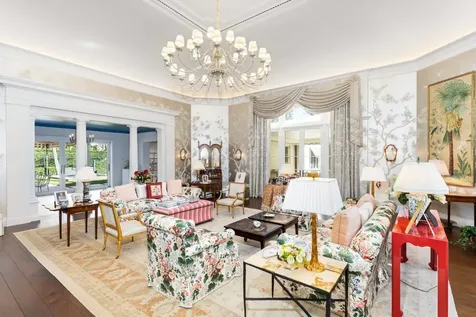 710 S County Road Palm Beach FL 33480