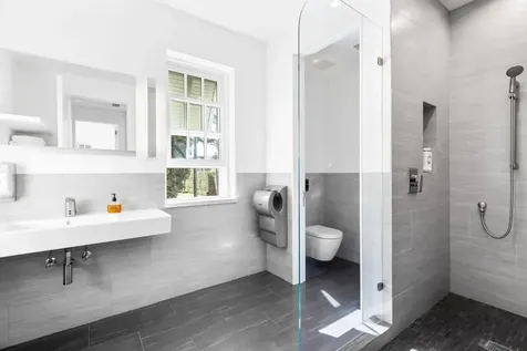 710 S County Road Palm Beach FL 33480