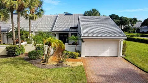12 Clubhouse Lane Boynton Beach FL 33436