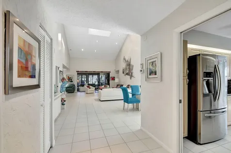 12 Clubhouse Lane Boynton Beach FL 33436