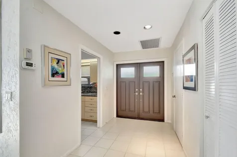12 Clubhouse Lane Boynton Beach FL 33436