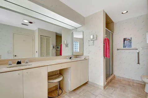 12 Clubhouse Lane Boynton Beach FL 33436