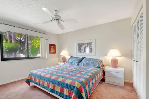 12 Clubhouse Lane Boynton Beach FL 33436