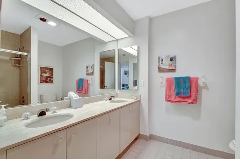 12 Clubhouse Lane Boynton Beach FL 33436