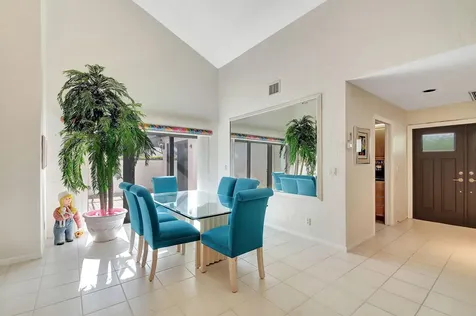 12 Clubhouse Lane Boynton Beach FL 33436