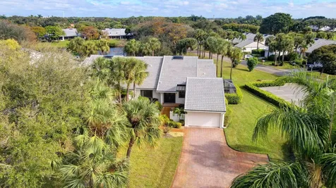 12 Clubhouse Lane Boynton Beach FL 33436