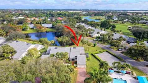12 Clubhouse Lane Boynton Beach FL 33436