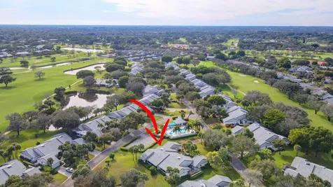 12 Clubhouse Lane Boynton Beach FL 33436