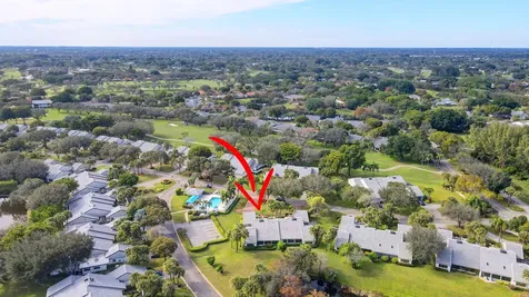 12 Clubhouse Lane Boynton Beach FL 33436