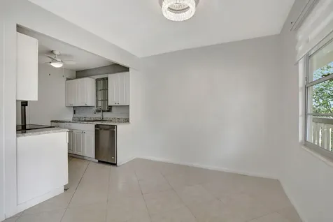 4064 Newport Q Deerfield Beach FL 33442
