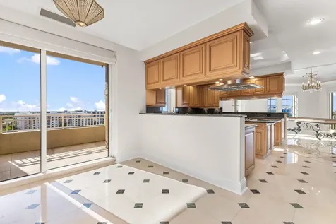 622 N Flagler Drive West Palm Beach FL 33401