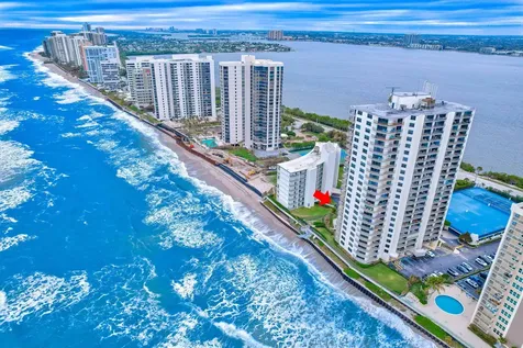 5420 N Ocean Drive Singer Island FL 33404