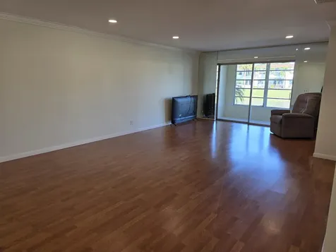 121 Lake Gloria Drive West Palm Beach FL 33411