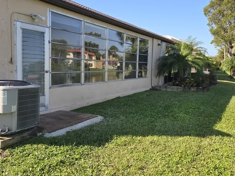 121 Lake Gloria Drive West Palm Beach FL 33411