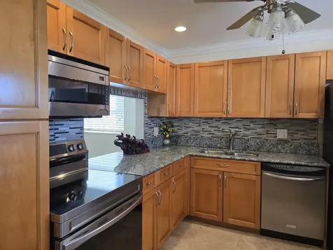 121 Lake Gloria Drive West Palm Beach FL 33411