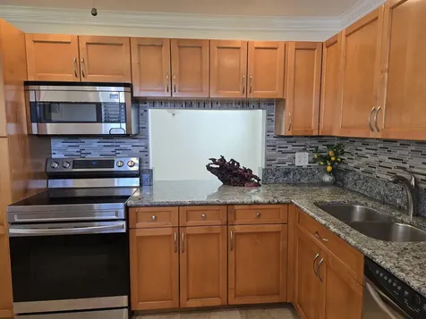 121 Lake Gloria Drive West Palm Beach FL 33411