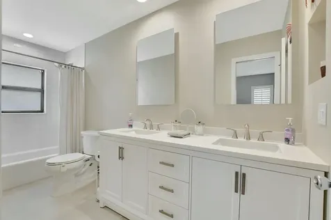 10110 Harbourtown Court Boca Raton FL 33498