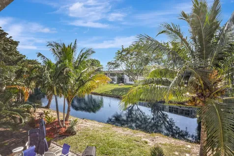 86 Lyndhurst D Deerfield Beach FL 33442