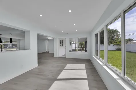 260 Ne 28th Terrace Boca Raton FL 33431
