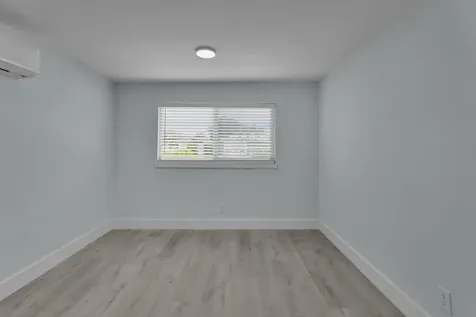 260 Ne 28th Terrace Boca Raton FL 33431