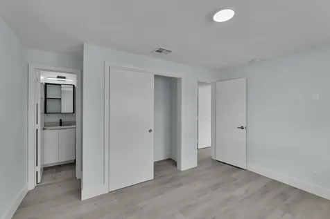 260 Ne 28th Terrace Boca Raton FL 33431