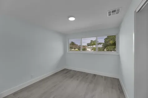 260 Ne 28th Terrace Boca Raton FL 33431