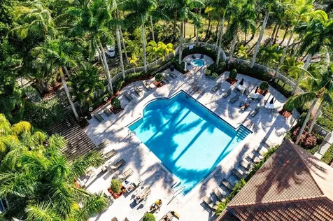 8398 Via Serena Boca Raton FL 33433