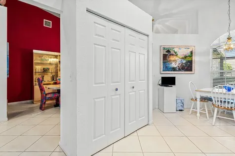 8398 Via Serena Boca Raton FL 33433