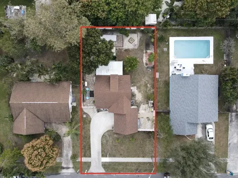706 Sw 1st Court Boynton Beach FL 33426